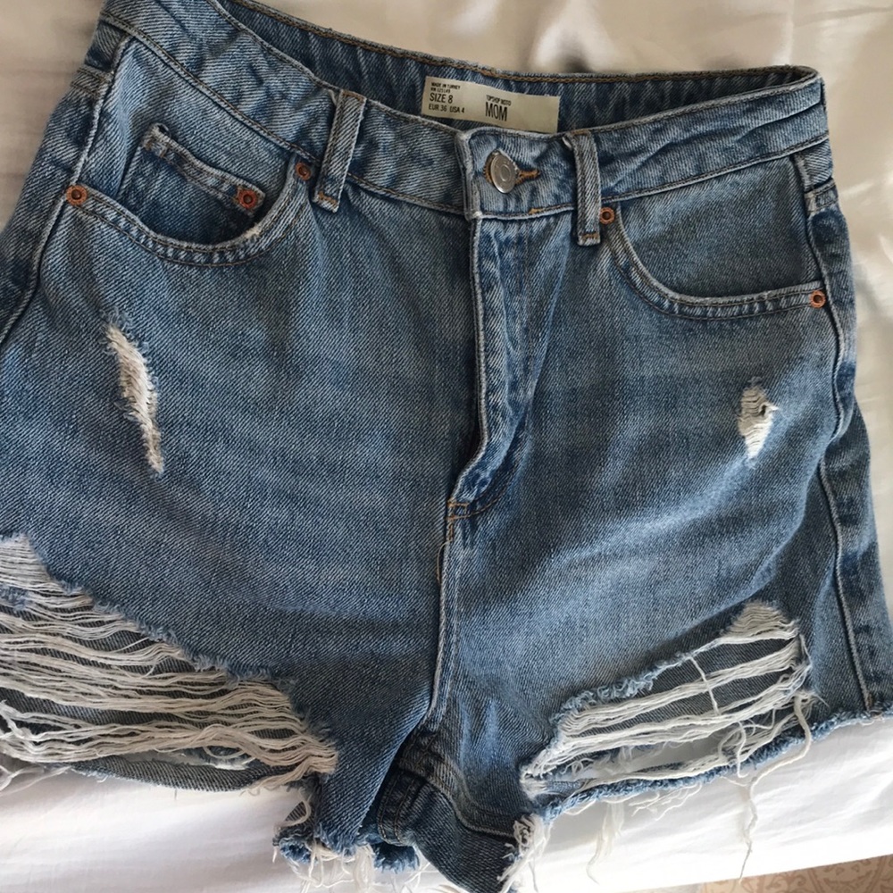 Top shop mom shorts size 8(fit a 26)